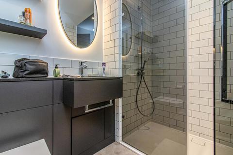 2 bedroom apartment for sale, Bogart House, Filmworks Walk, Ealing