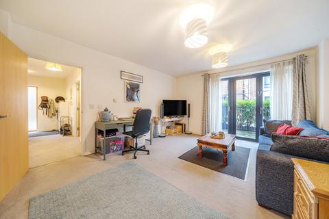 1 bedroom apartment for sale, Stanley Road, London