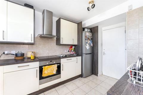 8 Ashdown, London, W13 8DR
