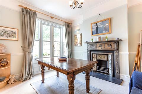 133 Milton Road, London, W7 1LG