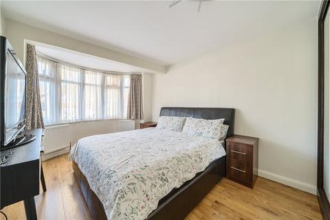 202 Conway Crescent, Perivale, Greenford, UB6 8JF