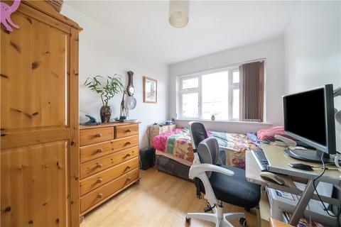 Flat 5, Langdale Court Castlebar Mews, London, W5 1RS