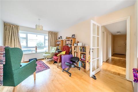 Flat 5, Langdale Court Castlebar Mews, London, W5 1RS