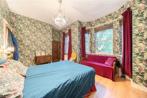 2 bedroom apartment for sale, Valetta Road, London