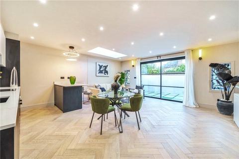 3 bedroom apartment for sale - London, London W3