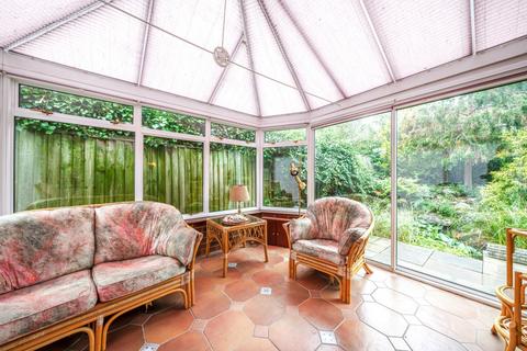 35 Brookdene Drive, Northwood, HA6 3NS