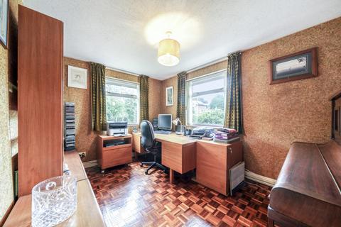 35 Brookdene Drive, Northwood, HA6 3NS