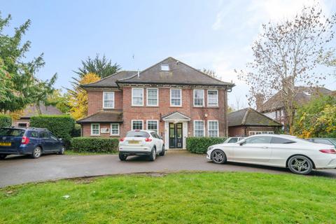 1 bedroom apartment for sale, Frithwood Avenue, Northwood, Middlesex