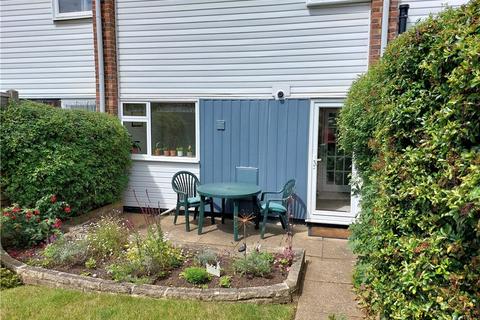 4 Hawkesworth Close, Northwood, HA6 2FT