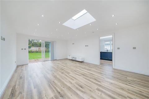 5 bedroom bungalow for sale, Harrow Way, Watford
