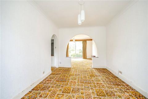 33 Hillside Road, Northwood, HA6 1PY