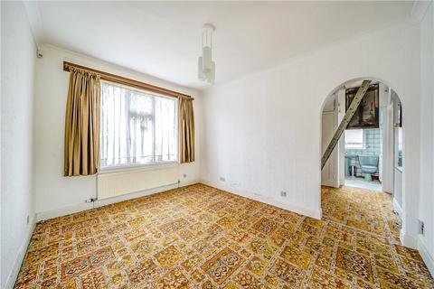 33 Hillside Road, Northwood, HA6 1PY