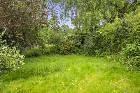 33 Hillside Road, Northwood, HA6 1PY