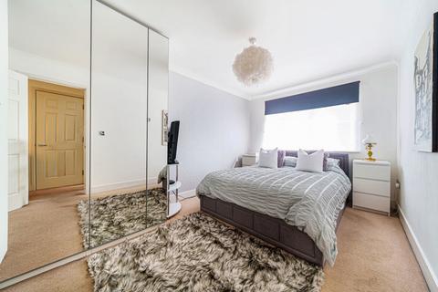 3 bedroom semi-detached house for sale, Nursery Close, Watford, Hertfordshire