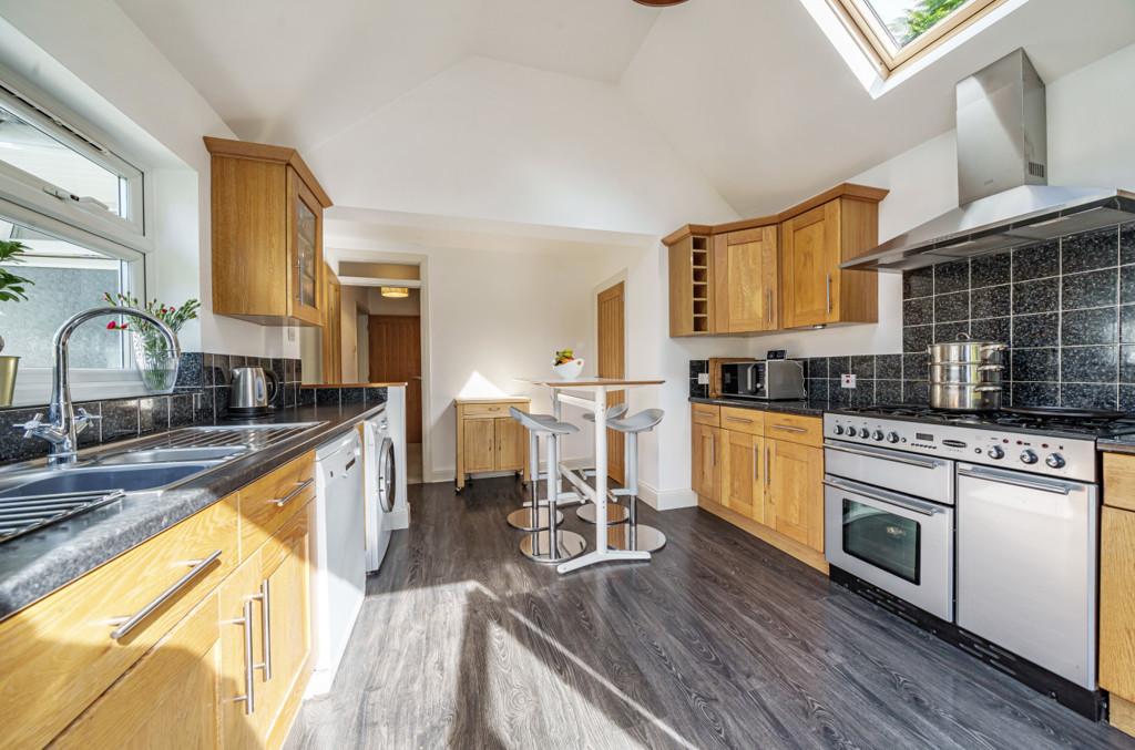 Raglan Gardens, Oxhey Hall, Watford 4 bed bungalow £750,000