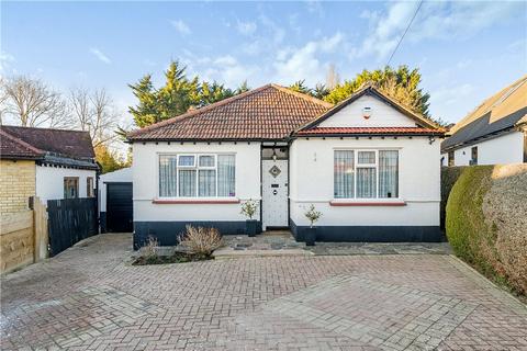 13 Athol Close, Pinner, HA5 3XJ