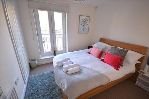 4 bedroom end of terrace house for sale, Burford Gardens, Cardiff Bay, Cardiff