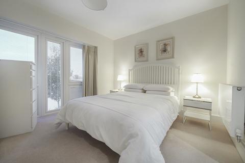 4 bedroom end of terrace house for sale, Champlain Street, Reading, Berkshire