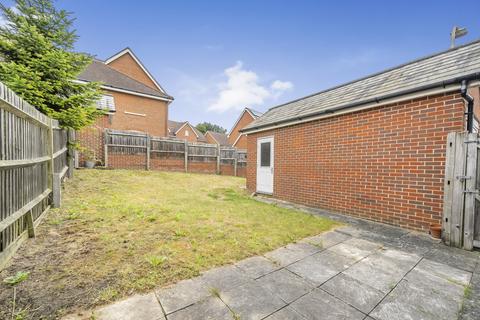 3 bedroom semi-detached house for sale, Ducketts Mead, Shinfield, Reading