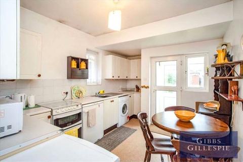 2 bedroom bungalow for sale, Sherborne Way, Croxley Green, Rickmansworth