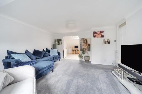 2 bedroom apartment for sale, Uxbridge Road, Rickmansworth, Hertfordshire