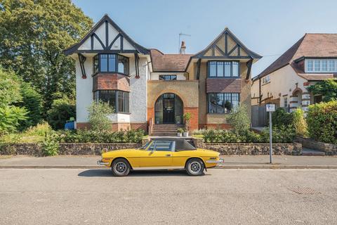 Cedars Avenue, Rickmansworth, Hertfordshire