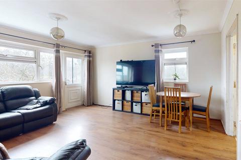 2 bedroom apartment for sale, Mistley Side, Basildon, Essex, SS16