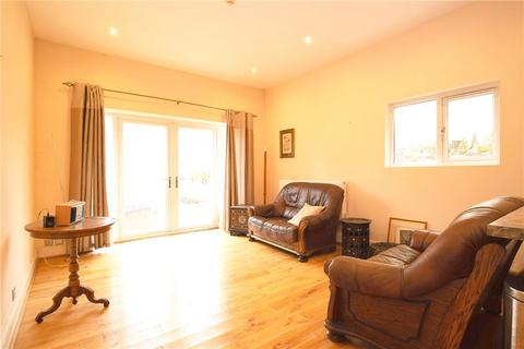 2 bedroom apartment for sale - Penylan, Cardiff CF23