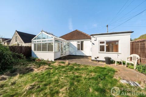 38 Oak Grove, Ruislip, HA4 8UE