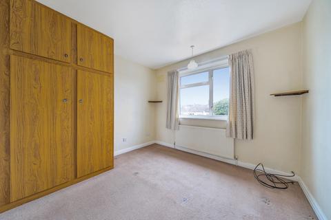 14 Angus Drive, Ruislip, HA4 0SB