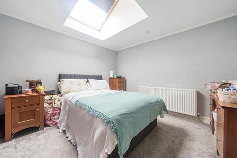 6 bedroom detached house for sale, Howletts Lane, Ruislip, Middlesex