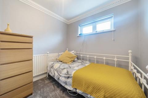 74 Howletts Lane, Ruislip, HA4 7RZ