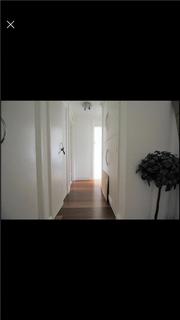 31 Seaford Close, Ruislip, HA4 7EQ