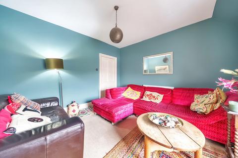 3 bedroom duplex for sale, High Street, Harefield, Uxbridge