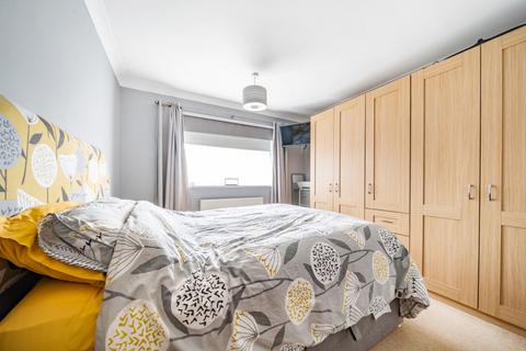 5 Whitstable Close, Ruislip, HA4 7EL