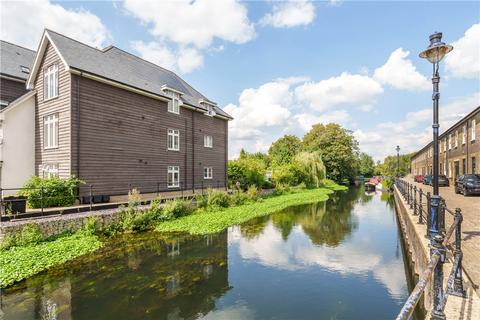 3 Royal Quay, Harefield, Uxbridge, UB9 6FG