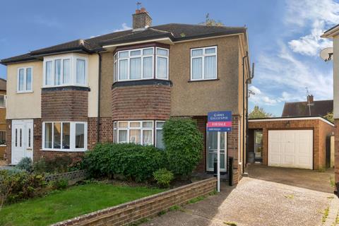 26 Leys Close, Harefield, Uxbridge, UB9 6QB