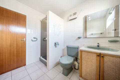 26 Leys Close, Harefield, Uxbridge, UB9 6QB