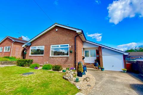 2 bedroom bungalow for sale, Glynn Close, Seaview