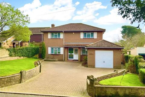 4 bedroom detached house for sale, Church Road, Havenstreet, Ryde