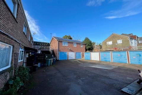 3 bedroom property for sale - Ryde, Isle of Wight PO33
