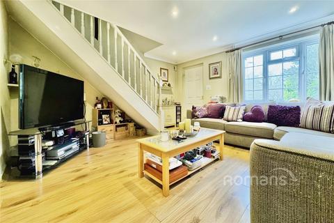 3 bedroom terraced house for sale, Bernersh Close, Sandhurst, Berkshire