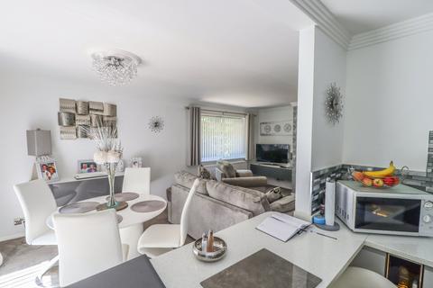 3 bedroom bungalow for sale, Youngwoods Copse, Alverstone Garden Village