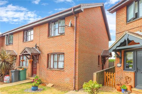 2 bedroom end of terrace house for sale, Talbot Road, Sandown