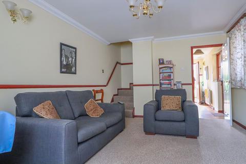 2 bedroom end of terrace house for sale, Talbot Road, Sandown