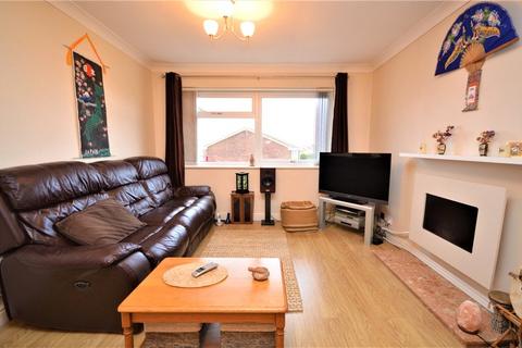 2 bedroom bungalow for sale - Blythe Way, Shanklin, Isle of Wight