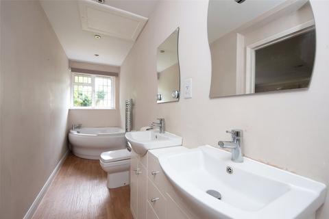 1 Brackendale Close, Camberley, GU15 1HP