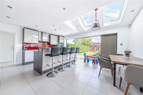 5 bedroom semi-detached house for sale - Stanmore, Middlesex HA7