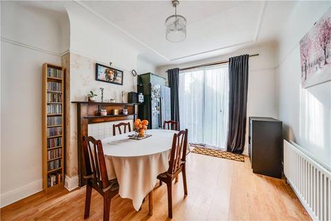 70 Drummond Drive, Stanmore, HA7 3PE