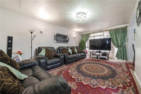 2 bedroom apartment for sale, London Road, Stanmore, Middlesex